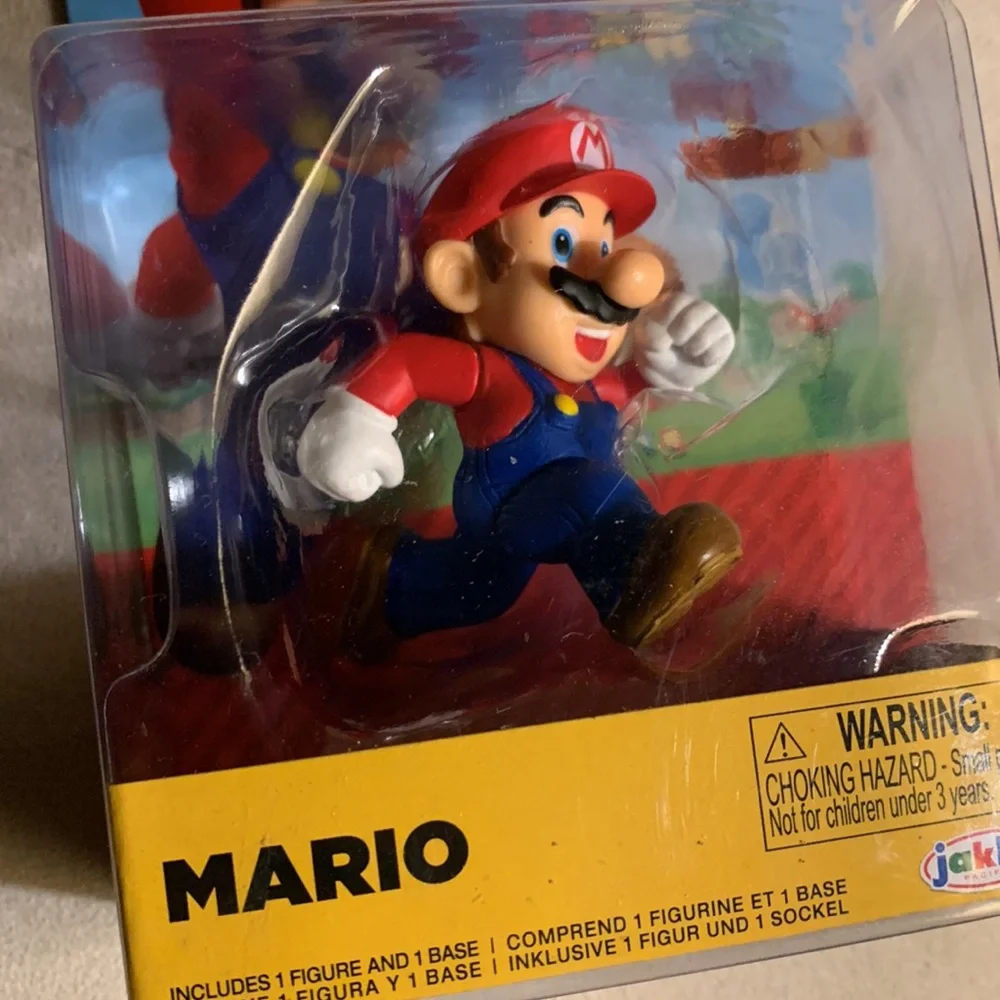 Super Mario - Picture 2 of 4